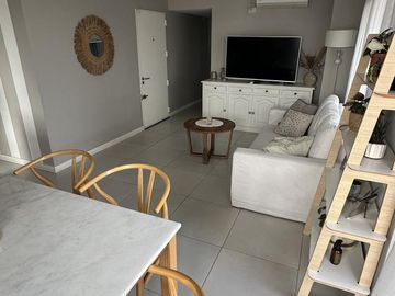 Departamento en Lomas de Zamora, 3 ambientes con balcon terraza, baulera y cochera!