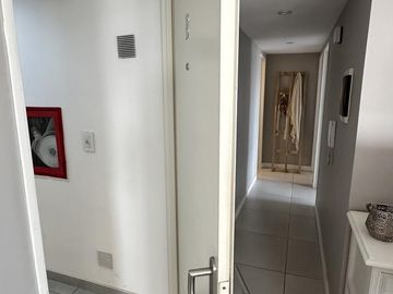 Departamento en Lomas de Zamora, 3 ambientes con balcon terraza, baulera y cochera!