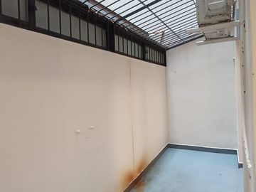 Departamento en venta 2 ambientes Balvanera con patio