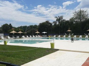 Indio Cua Golf C. C. - Casa de 4 Dormitorios ALQ TEMPORARIO ENERO 2025
