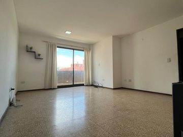 OPORTUNIDAD!!! - Dpto en VENTA: 2 Dormitorios - Balcón con gran vista