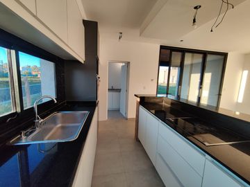 Casa en Santa Elisa Pilar del Este