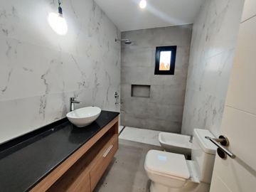Casa en Santa Elisa Pilar del Este