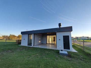 Casa en Santa Elisa Pilar del Este