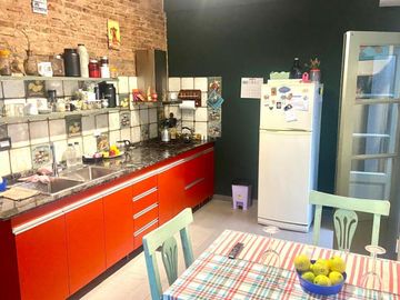 Departamento en venta - 2 Dormitorios 1 Baño - 80Mts2 - Caballito