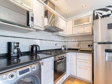 Venta departamento 2 ambientes con balcon y parrilla en Ramos Mejia.