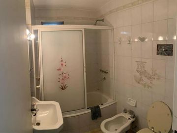 Departamento en venta - 2 Dormitorios 1 Baño - 67Mts2  Caballito