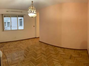 Departamento en venta - 2 Dormitorios 1 Baño - 67Mts2  Caballito