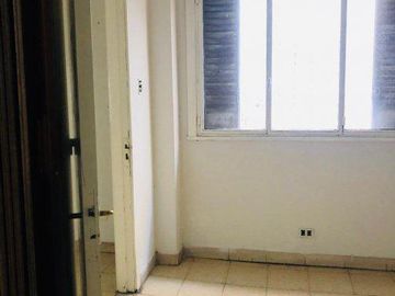 Belgrano 4300, Wilde ¡Amplia casa de 4 ambientes en venta, sobre Avenida! ¡Ideal emprendimiento!