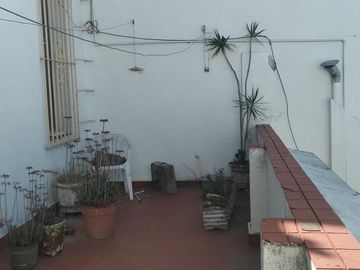 CASA EN  FLORESTA