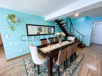 VENTA DE DEPARTAMENTO DUPLEX CON VISTA EXTERNA, EN MIRAFLORES