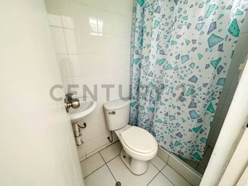 VENTA DE DEPARTAMENTO DUPLEX CON VISTA EXTERNA, EN MIRAFLORES