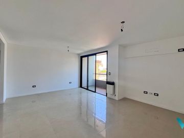 Departamento en venta Castelar Norte a estrenar semipiso 2 ambientes