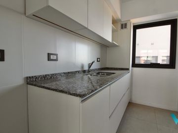 Departamento en venta Castelar Norte a estrenar semipiso 2 ambientes