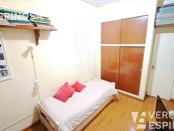 CASA VENTA - HAEDO SUR- CUATRO AMBIENTES - COCHERA - PATIO