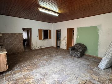 Casa en  al 900