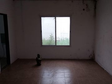 Casa en  al 900