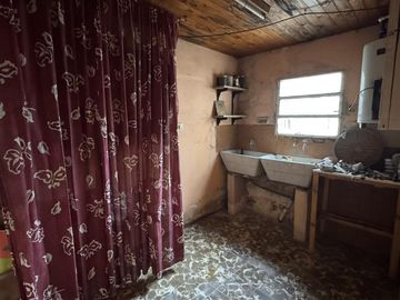 Casa en  al 900