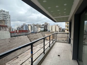 VENTA DIVINO 3 AMBIENTES EN EDIFICIO DE CATEGORÍA CON AMENITIES