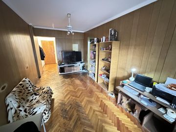 San José de Calasanz al 0 Departamento de 2 ambientes con balcón en Venta en Caballito