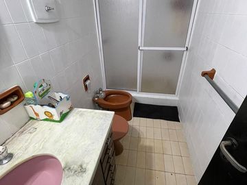 PH en venta de 2 ambientes con patio - Wilde