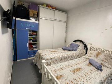 PH en venta de 2 ambientes con patio - Wilde