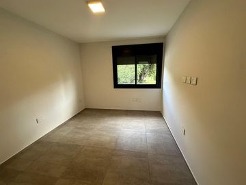 Duplex en Venta en Mansos de Sur, 3 dormitorios y 3 baños, PREMIUM a estrenar, amplio y luminoso