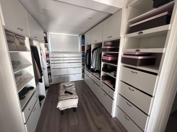 VENTA DE CASA EN DOS PLANTAS AREA 2 AL GOLF