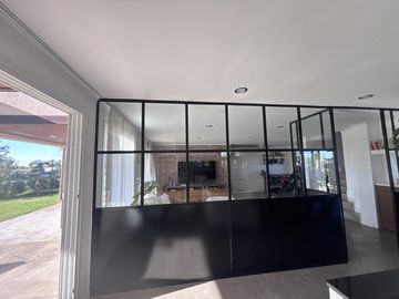 VENTA DE CASA EN DOS PLANTAS AREA 2 AL GOLF
