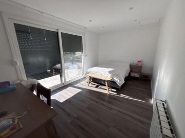 VENTA DE CASA EN DOS PLANTAS AREA 2 AL GOLF
