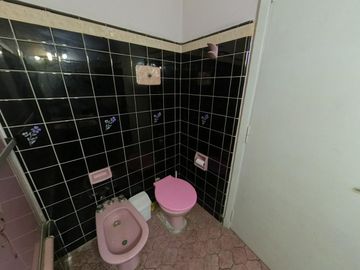 Chalet en Banfield. RE TASADA, NUEVO VALOR. VENTA DIRECTA