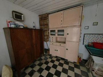 Chalet en Banfield. RE TASADA, NUEVO VALOR. VENTA DIRECTA
