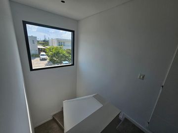 Casa 3 Dormitorios - Los Castaños Nordelta