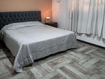 Venta de Casa de 5 Ambientes -  Villa Santos Tesei