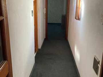 Casa en venta - 4 Dormitorios 2 Baños - Local - 152Mts2 - Quilmes