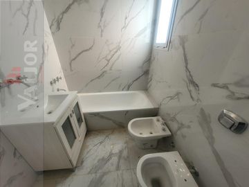 Excelente casa de 5 ambientes a estrenar