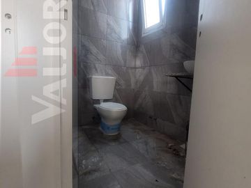 Excelente casa de 5 ambientes a estrenar