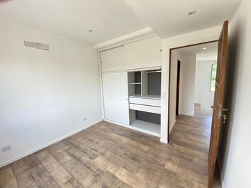 Casa en venta - 5 dorm - en Barrio San Pablo, Pilar