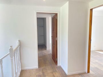 Casa en venta - 5 dorm - en Barrio San Pablo, Pilar