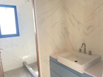 Casa en venta - 5 dorm - en Barrio San Pablo, Pilar