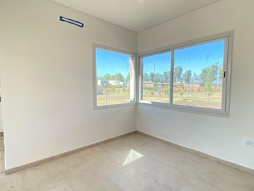 Casa en Santa Lucia Pilar del Este