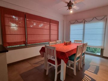 Casa  venta San Isidro Labrador, Villanueva, Tigre, dos plantas, lote interno