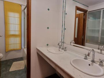 Casa  venta San Isidro Labrador, Villanueva, Tigre, dos plantas, lote interno
