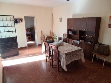 Casa en Villa Adelina