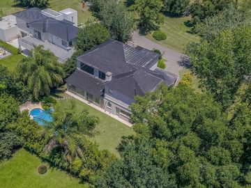 Impresionante casa en Barrio Septiembre - Km 47 - Escobar - MB