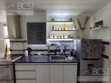 Casa en venta en Capital Bª Los Paraisos