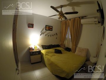 Casa en venta en Capital Bª Los Paraisos