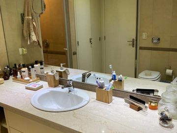 Departamento en  venta Torres Le Parc Puerto Madero - piso alto vista al río - dos cocheras fijas - seguridad 24 hs