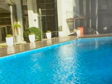 Departamento en  venta Torres Le Parc Puerto Madero - piso alto vista al río - dos cocheras fijas - seguridad 24 hs