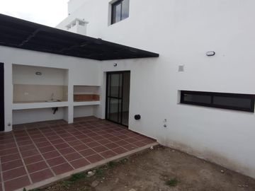 Casa en venta en Docta , entre y 6 cuotas , a estrenar